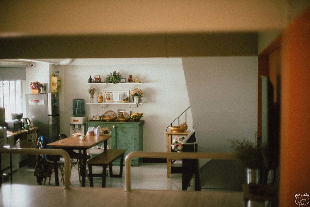 Why Not House Hostel Chiang Mai Buitenkant foto