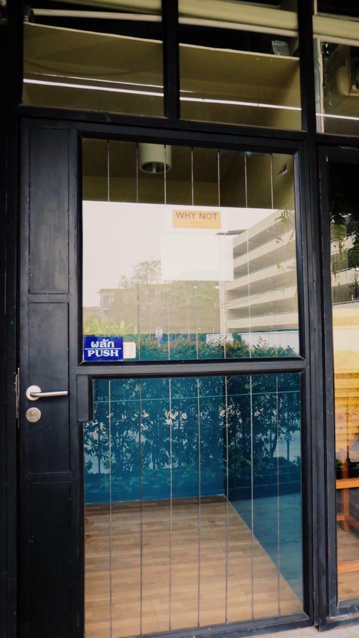 Why Not House Hostel Chiang Mai Buitenkant foto